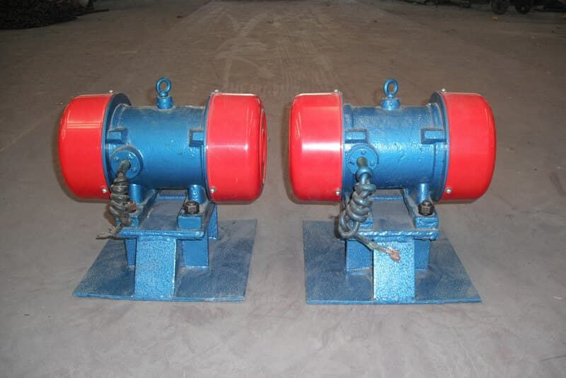 Warehouse Wall Vibrator